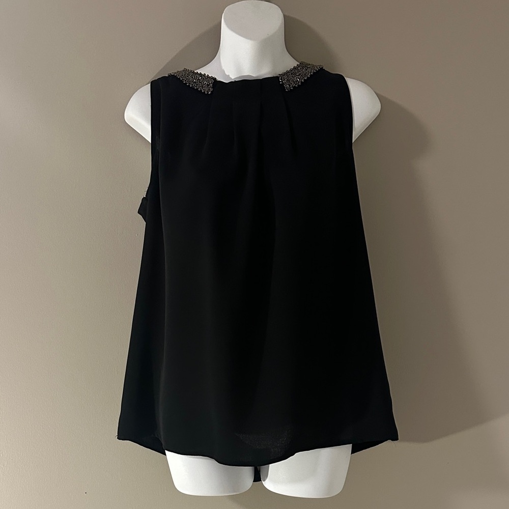 Chic Black Sleeveless Blouse with Embellished Neckline
